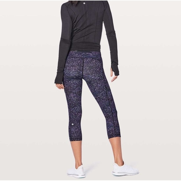 Lululemon Speed Up Crop 21"
Crystalline Multi - Picture 2 of 9